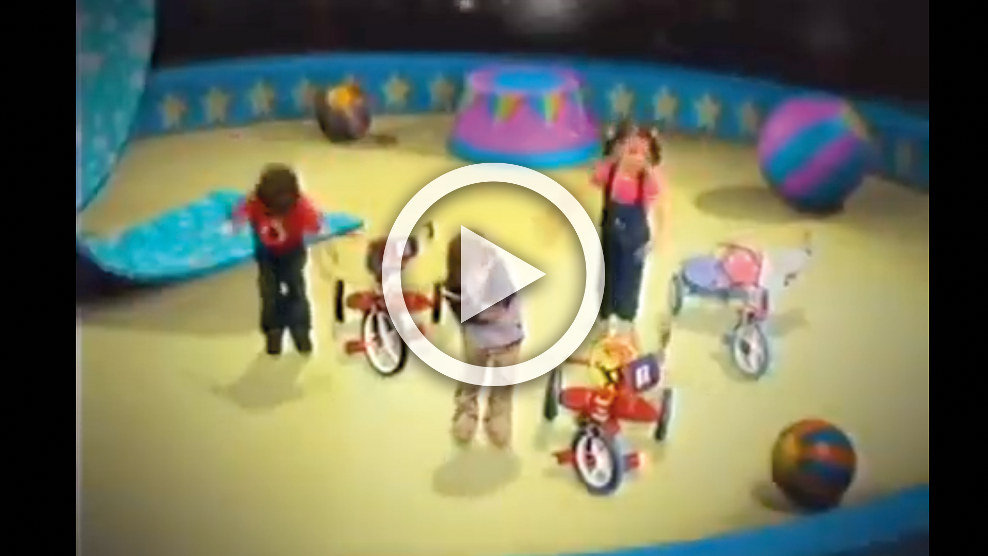 Triciclos Apache Comercial 2005 - 2006 Discovery Kids